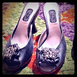 Designer Womens Muled Heel